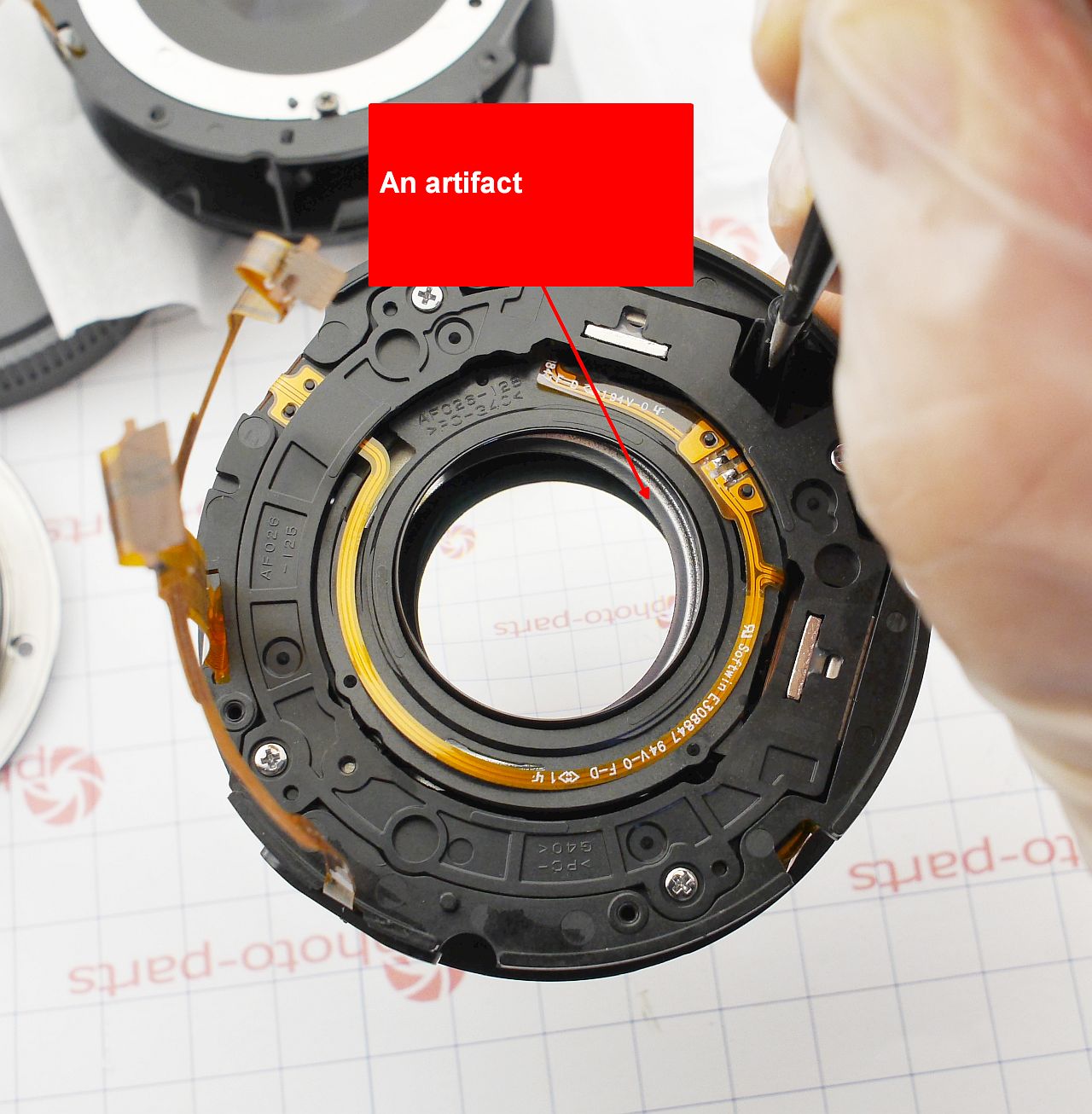 Sony 85mm 1.8 FE - a simple focus fix and teardown